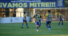 Foto de la galería: Torneo Provincial: Mitre pisó fuerte en casa y sacó boleto a la final