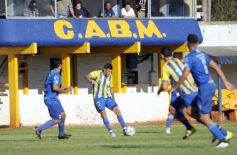 Foto de la galería: Torneo Provincial: Mitre pisó fuerte en casa y sacó boleto a la final
