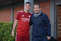 Foto de la galería: Final de la Youth Cup: los 10 de la tierra colorada, en las puertas del Bayern