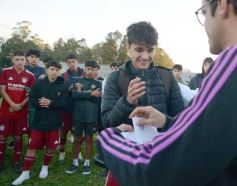 Foto de la galería: Final de la Youth Cup: los 10 de la tierra colorada, en las puertas del Bayern
