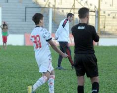 Foto de la galería: Final de la Youth Cup: los 10 de la tierra colorada, en las puertas del Bayern