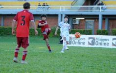 Foto de la galería: Final de la Youth Cup: los 10 de la tierra colorada, en las puertas del Bayern
