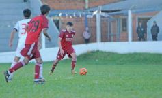 Foto de la galería: Final de la Youth Cup: los 10 de la tierra colorada, en las puertas del Bayern