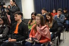 Foto de la galería: Presupuesto 2024: Industria y Tribunal Electoral acompañaron el debate en la Legislatura