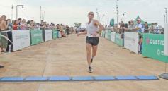 Foto de la galería: Llegada en La Cascada de los participantes de la Maratón Posadas Futura