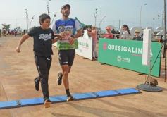 Foto de la galería: Llegada en La Cascada de los participantes de la Maratón Posadas Futura