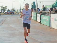 Foto de la galería: Llegada en La Cascada de los participantes de la Maratón Posadas Futura