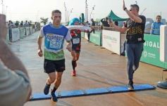 Foto de la galería: Llegada en La Cascada de los participantes de la Maratón Posadas Futura