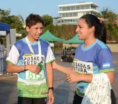Foto de la galería: Llegada en La Cascada de los participantes de la Maratón Posadas Futura