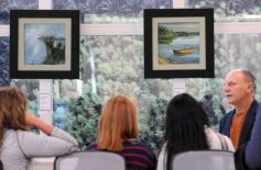 Sixto Fotografías. Sociedad. Artes visuales - Explorando la muestra de arte 'Habitar' de Alberto Mathot en Silicon Misiones