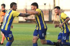 Foto de la galería: Mitre arrolla a River de Villa Bonita en la final provincial: ¡Goleada 5-0!