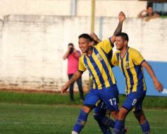 Foto de la galería: Mitre arrolla a River de Villa Bonita en la final provincial: ¡Goleada 5-0!