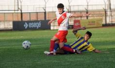 Foto de la galería: Mitre arrolla a River de Villa Bonita en la final provincial: ¡Goleada 5-0!