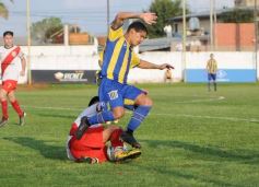 Foto de la galería: Mitre arrolla a River de Villa Bonita en la final provincial: ¡Goleada 5-0!