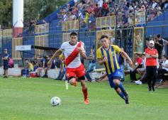 Foto de la galería: Mitre arrolla a River de Villa Bonita en la final provincial: ¡Goleada 5-0!