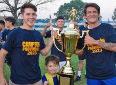 Foto de la galería: Mitre arrasa a River de Villa Bonita y se corona campeón del torneo Provincial