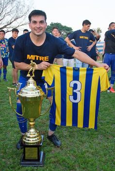 Foto de la galería: Mitre arrasa a River de Villa Bonita y se corona campeón del torneo Provincial