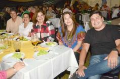 Sixto Fotografías. Deportes. Homenajes - El Tren del Oeste cumplió sus 61 años y abrió la fiesta en Villa Cabello