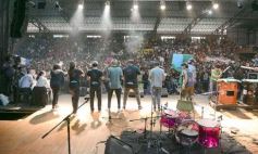 Foto de la galería: Por los Jóvenes todo: otra de las fiestas que sumó septiembre para los estudiantes