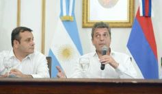 Foto de la galería: Massa en Posadas: la zona aduanera, entre los anuncios que dejó en su visita