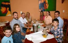 Foto de la galería: En la noche posadeña: salidas y gastronomía marcaron cita en el microcentro 