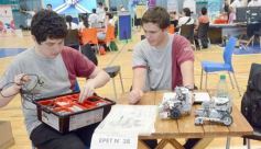 Foto de la galería: Mundial de Robótica: talentos del país definieron el pase a la final en Posadas