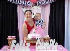 Foto de la galería: 1er año de Evangelina: gran encuentro familiar para un día más que especial