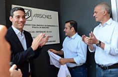 Sixto Fotografías. Sociedad. Policía de Misiones - Con más de 2500 cámaras en la provincia: ya funciona el nuevo edificio del 911 en Posadas