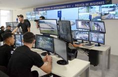 Foto de la galería: Con más de 2500 cámaras en la provincia: ya funciona el nuevo edificio del 911 en Posadas