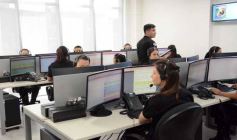 Foto de la galería: Con más de 2500 cámaras en la provincia: ya funciona el nuevo edificio del 911 en Posadas