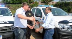 Foto de la galería: Seguridad y prevención para los municipios: entregaron nuevos patrulleros a la Policía de Misiones