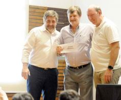 Foto de la galería: Continuidad en obras públicas: el Gobierno Provincial destinó fondos a los 78 municipios