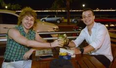 Foto de la galería: Noche de sábado: el plan de disfrute llegó con la previa en Holy de la Costanera