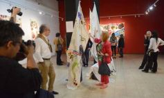 Foto de la galería: Apertura en el Juan Yaparí: en su paso por la ciudad, el Manto Federal sumó arte y diseño misionero