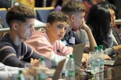 Foto de la galería: Parlamento Estudiantil 2023:  jóvenes de toda la provincia compartieron la experiencia de legislar en la Cámara