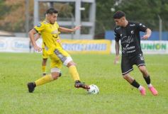 Foto de la galería: Federal A: Crucero igualó en casa y quedó a tiro de mantener la categoría
