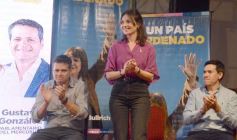 Foto de la galería: Macri en Posadas: el ex presidente reafirmó su respaldo a los candidatos de JxC 