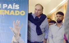 Foto de la galería: Macri en Posadas: el ex presidente reafirmó su respaldo a los candidatos de JxC 