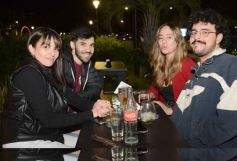 Foto de la galería: Noche de viernes: para el disfrute y encuentro, la cita para locales y turistas estuvo en la Costa posadeña