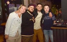 Foto de la galería: Noche de viernes: para el disfrute y encuentro, la cita para locales y turistas estuvo en la Costa posadeña