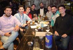 Foto de la galería: Noche de viernes: para el disfrute y encuentro, la cita para locales y turistas estuvo en la Costa posadeña