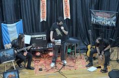 Foto de la galería: MetaLiteratura: se presentó el libro de poesía y tributo metalero de Matías Voynes 