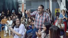 Foto de la galería: MetaLiteratura: se presentó el libro de poesía y tributo metalero de Matías Voynes 