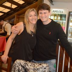 Foto de la galería: Noche de Sábado en el centro posadeño: punto de encuentro en el último finde del mes