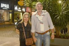 Foto de la galería: Noche de Sábado en el centro posadeño: punto de encuentro en el último finde del mes