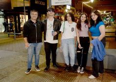 Foto de la galería: Noche de Sábado en el centro posadeño: punto de encuentro en el último finde del mes