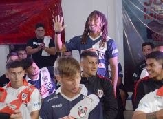 Foto de la galería: Guaraní Antonio Franco: presentación del plantel en búsqueda del ascenso al Federal A