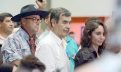 Foto de la galería: Camino al balotaje: Massa compartió agenda con el arco político misionero