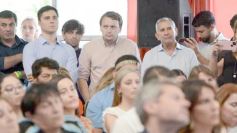 Foto de la galería: Camino al balotaje: Massa compartió agenda con el arco político misionero