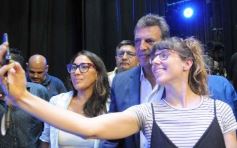 Foto de la galería: Camino al balotaje: Massa compartió agenda con el arco político misionero